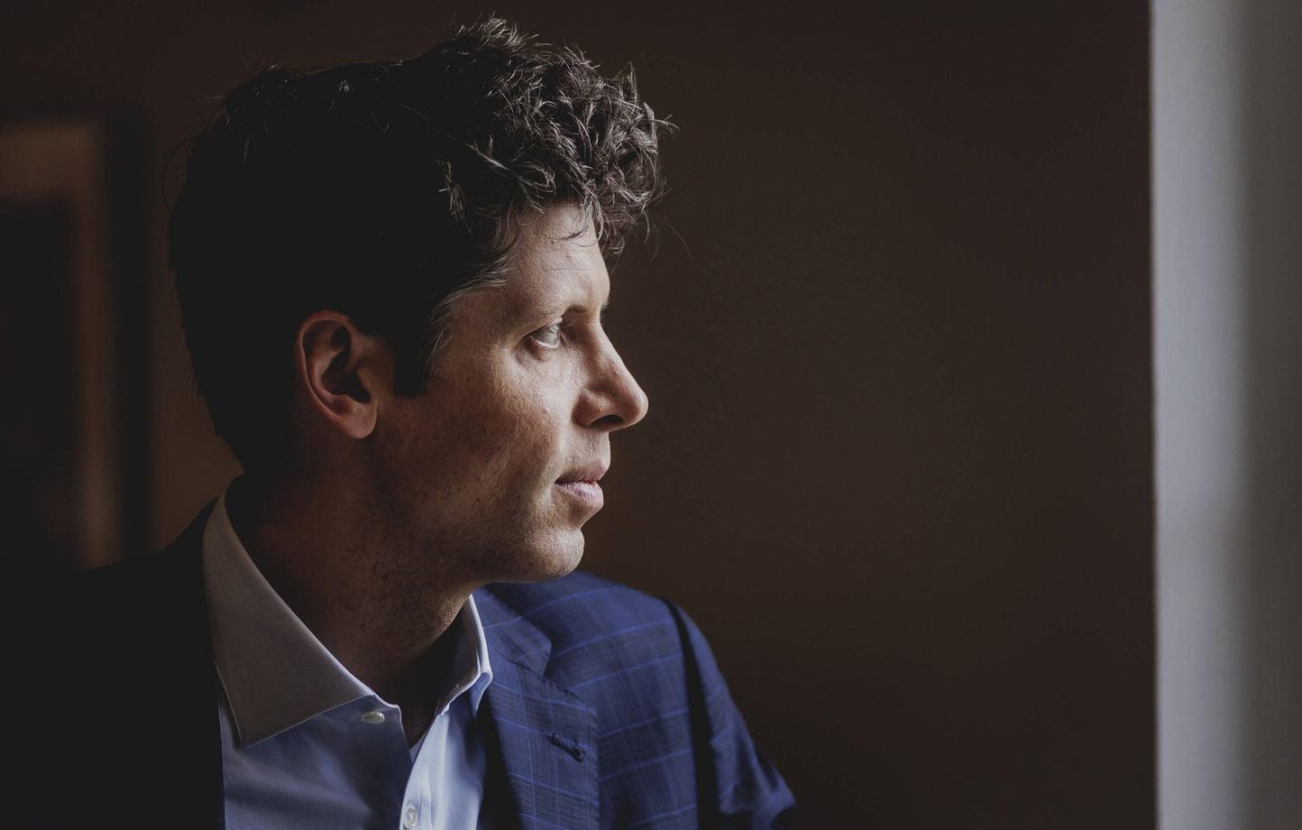 Sam Altman d'OpenAI s'excuse pour ChatGPT dans une tuerie au Canada.