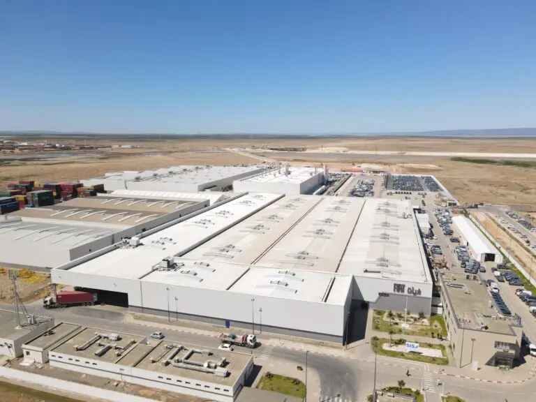 Stellantis augmente la capacité de l'usine FIAT à Tafraoui en Algérie.