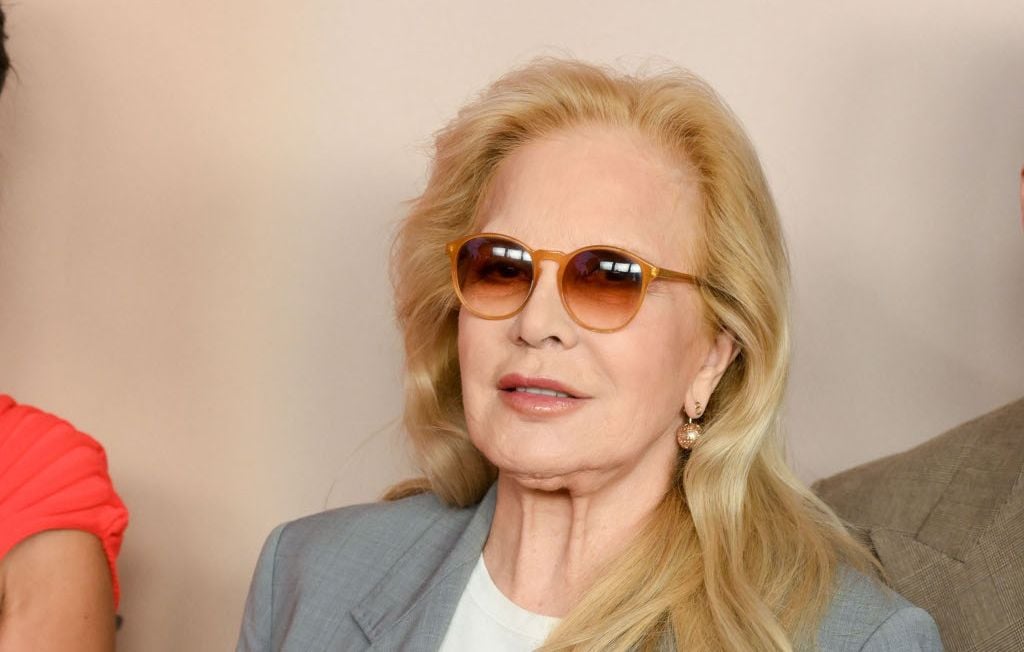Sylvie Vartan révèle sa deuxième grossesse avec Johnny Hallyday