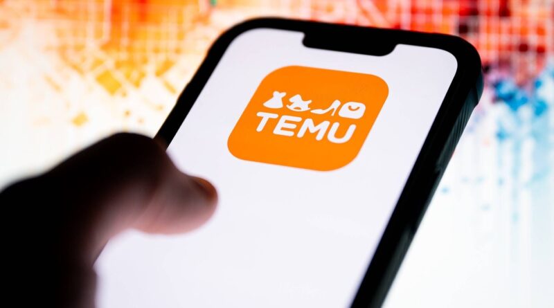 Temu : Une cliente reçoit une serviette avec sa photo commandée