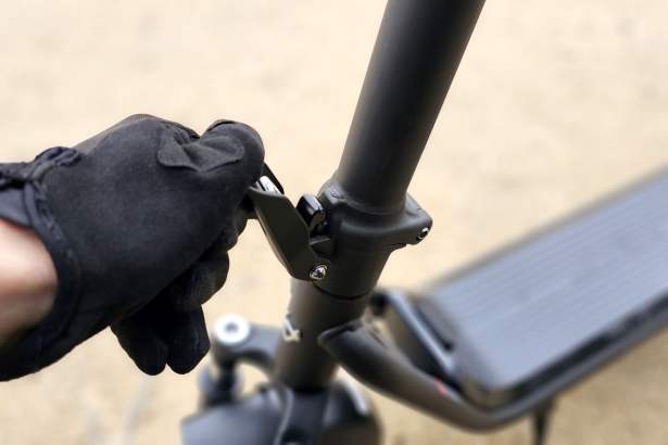 Niu KQi 100F pliage 1 Trottinette électrique Niu KQi 100F pliage 1