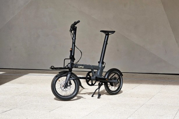 UTO PRO16 design avant