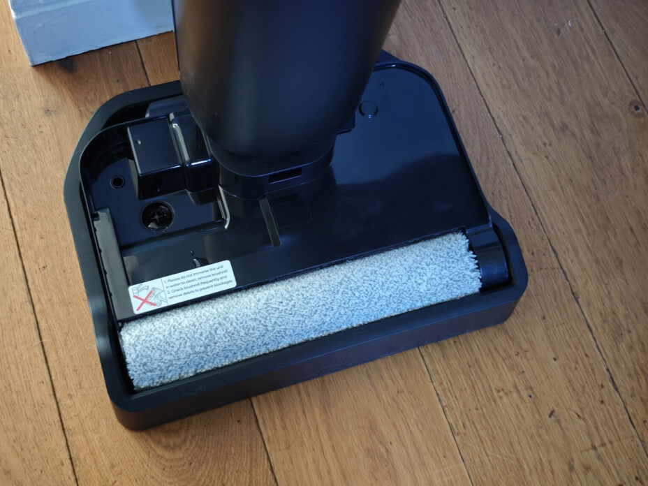 Test du Eureka FloorShine 460 : aspirateur-laveur à 200 euros.