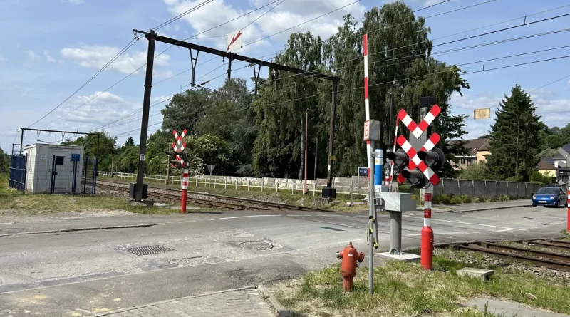 Travaux ferroviaires : gare de Florival rénovée et deux passages à niveau supprimés à Nethen.