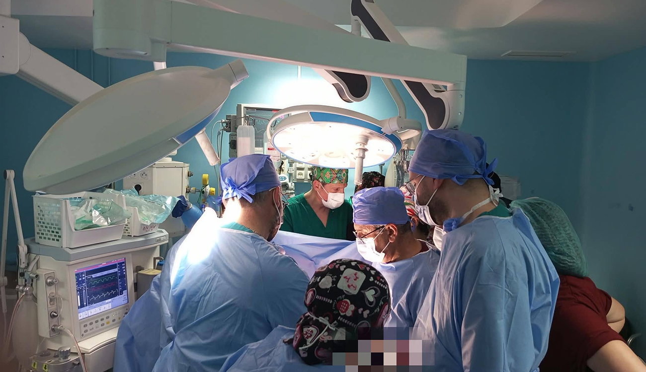 Trois hôpitaux ne sauvent pas une élève grâce à un don d'organes