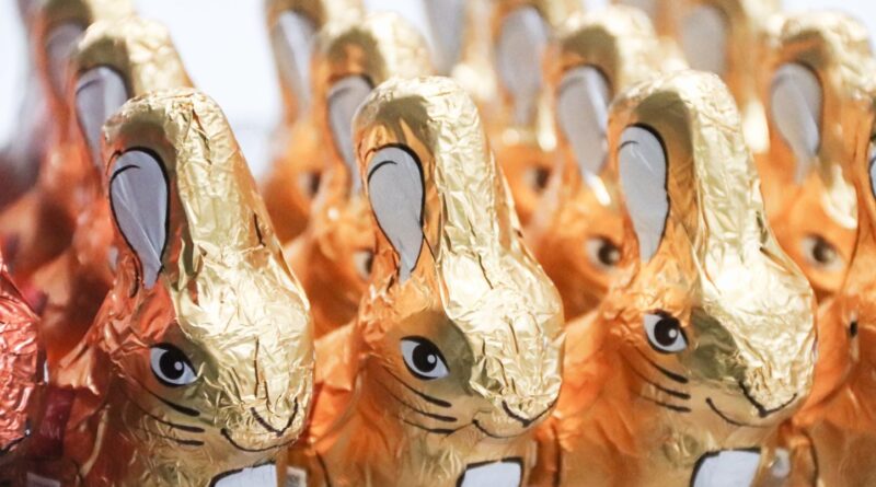 Un Britannique ne peut plus travailler après avoir arrêté un voleur de chocolats.