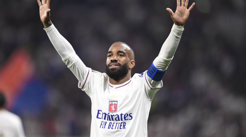 Un Niçois ne parvient pas à escroquer 200.000 euros à la CAF en se faisant passer pour Alexandre Lacazette.