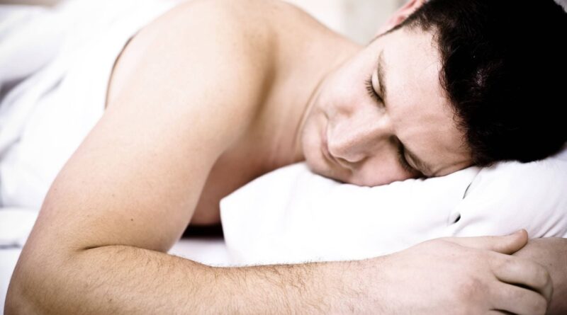 Une entreprise de matelas est-elle vraiment à l’origine des « 8 heures de sommeil » ?