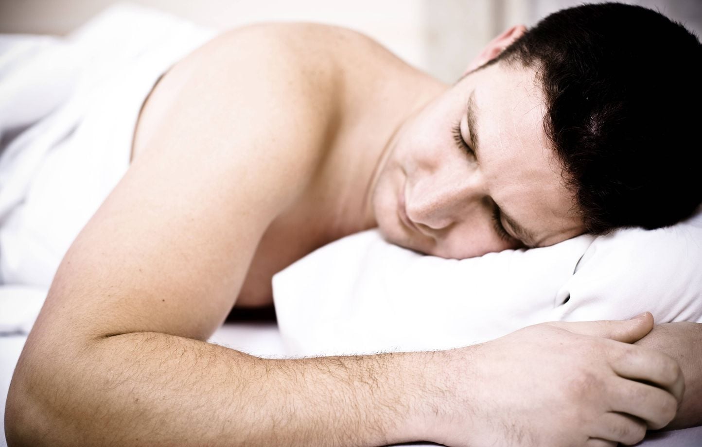 Une entreprise de matelas est-elle vraiment à l’origine des « 8 heures de sommeil » ?