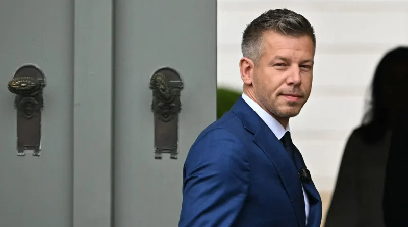 Une nouvelle loi sur les médias en Hongrie, "un signal pour l'UE"