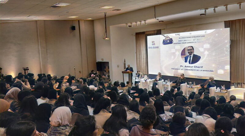 Université de La Manouba : 5e Salon de l’Emploi "Job Fair" à l’ESCT.