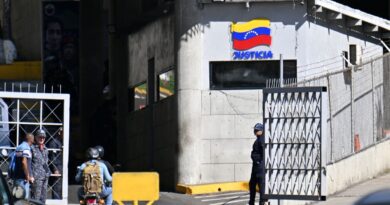 Venezuela : Julien Février, 35 ans, revient en France après sa libération