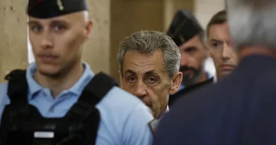 Affaire Sarkozy-Kadhafi : ancien président lâché par collaborateur au procès appel