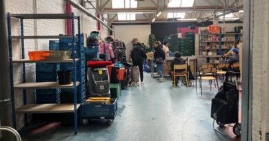 Aide alimentaire en Belgique : colis vitaux contre la précarité historique