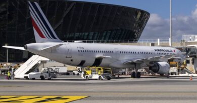 Air France ne perd pas espoir pour ses vols de mai malgré le manque de kérosène.