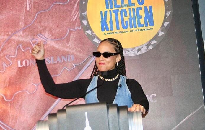 Alicia Keys dénonce l'industrie musicale comme un terrain d'« hommes riches » pour les femmes.