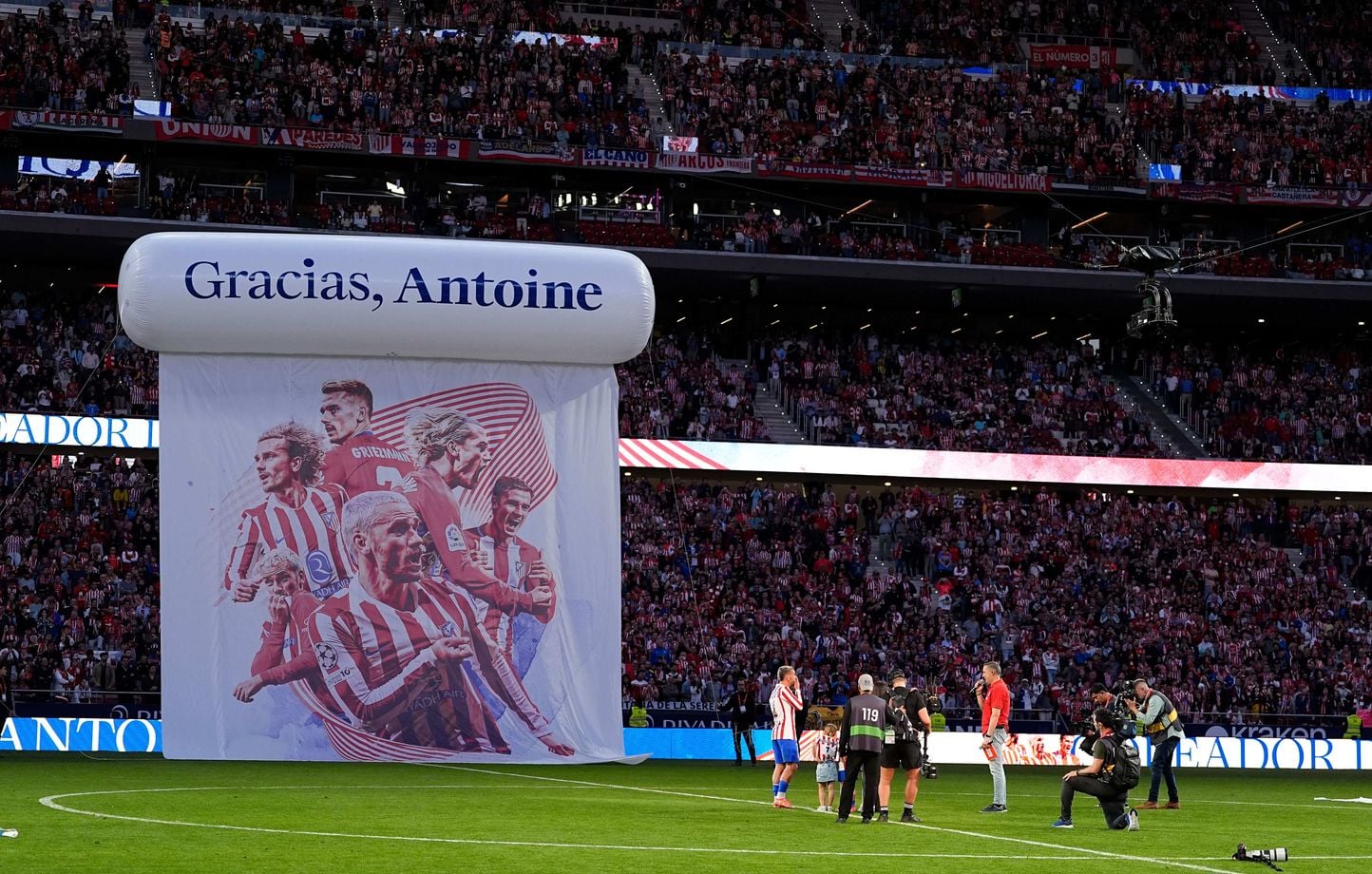 Antoine Griezmann en larmes évoque ses adieux à l'Atlético de Madrid
