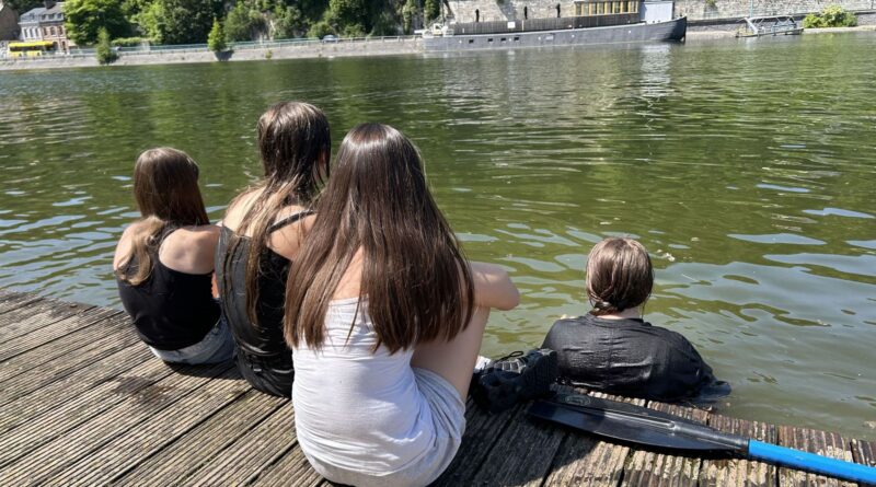 Baignade interdite dans la Meuse et la Sambre.