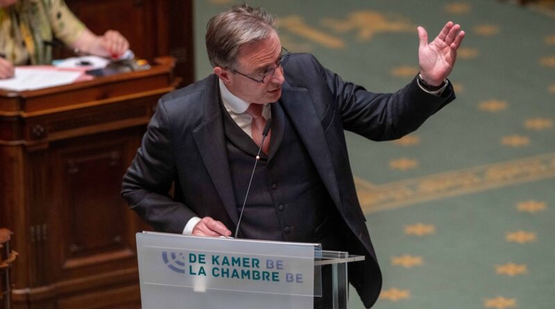 Bart De Wever favorable à l'évaluation de la loi antiracisme.