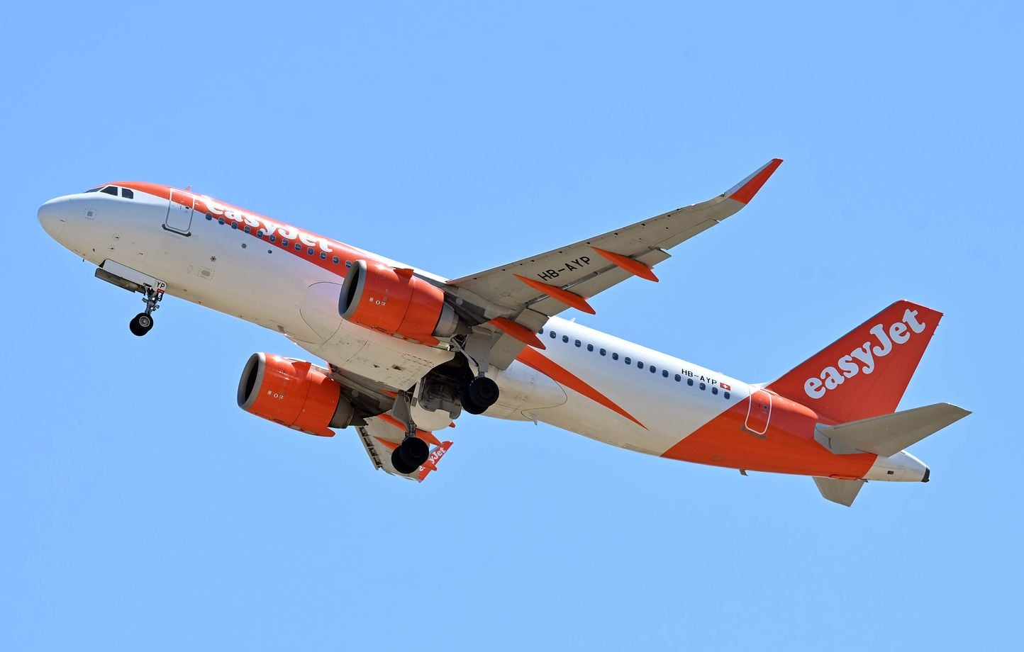 Batterie externe : l’incident d'un avion EasyJet expliqué