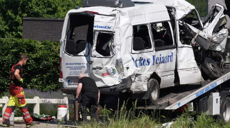 Belgique : Bilan de l'accident de car scolaire ayant fait quatre morts