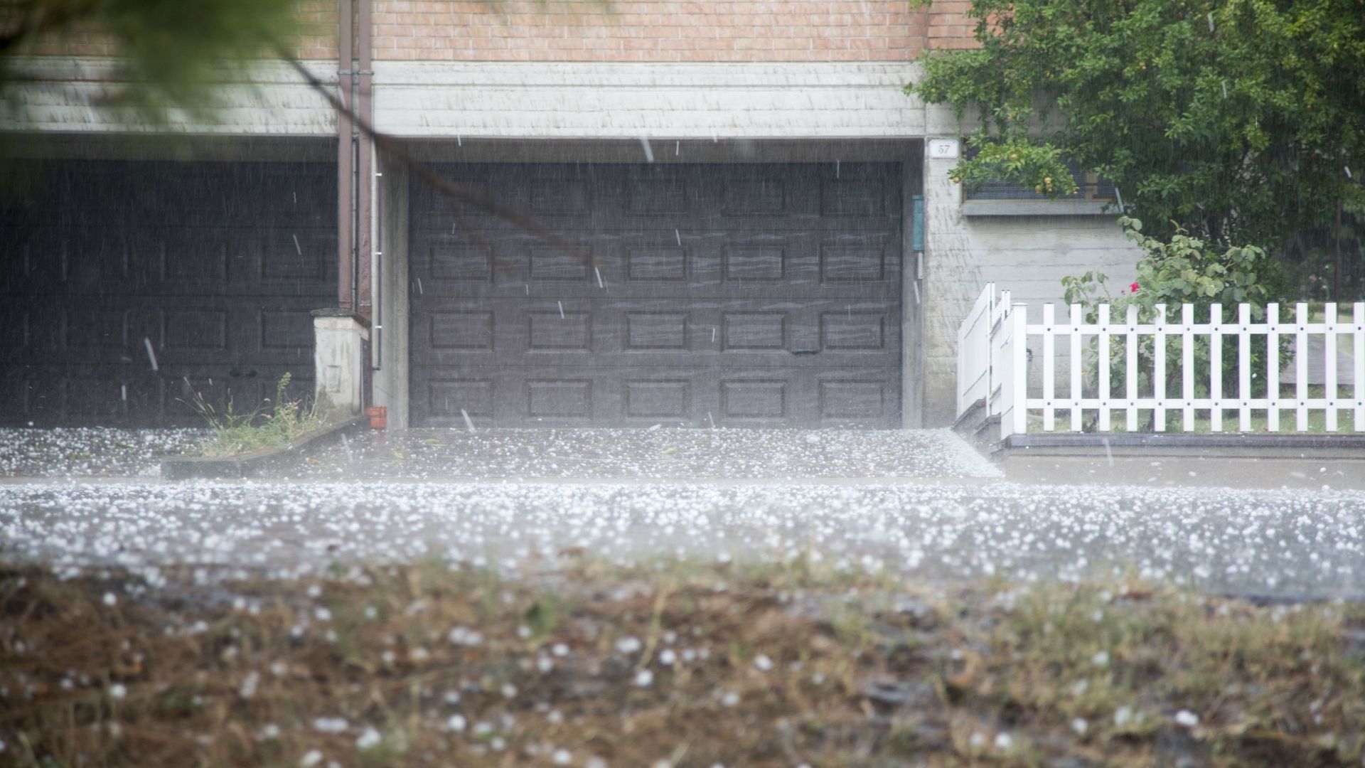 Bertrix : un violent orage provoque coupures d'électricité et caves inondées