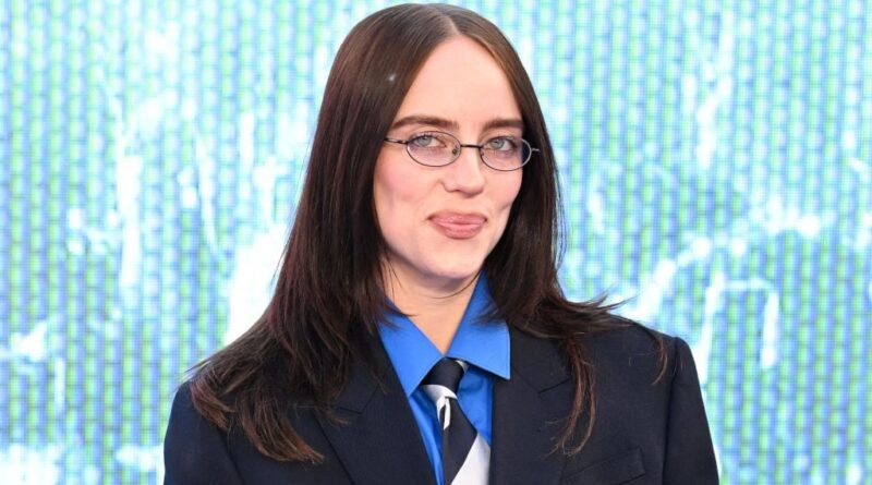 Billie Eilish ne veut pas de chirurgie esthétique pour des raisons personnelles.