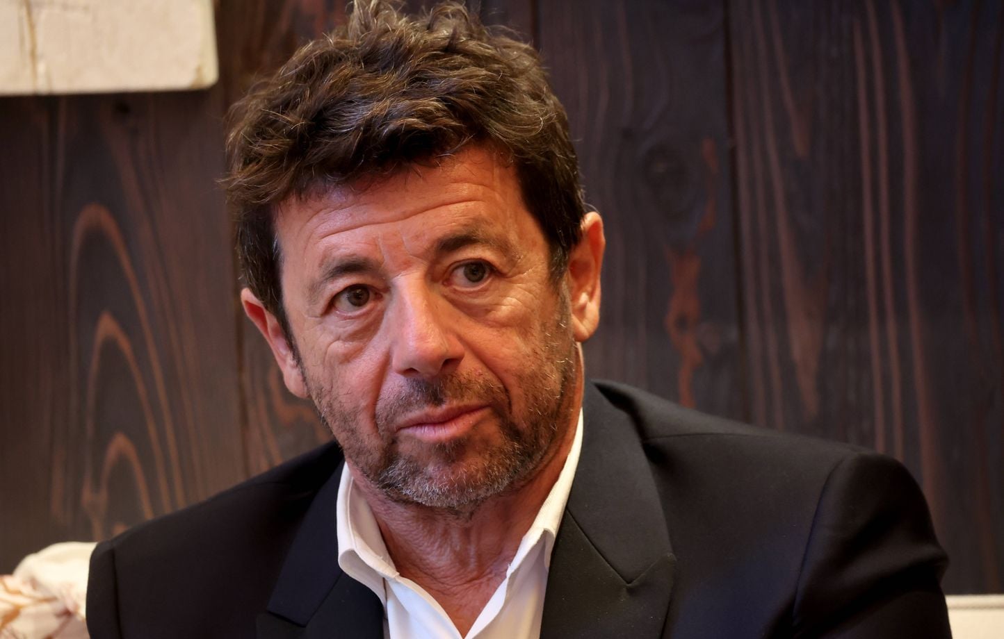 « Bruel ! Violeur ! » : un collectif féministe intervient à Paris
