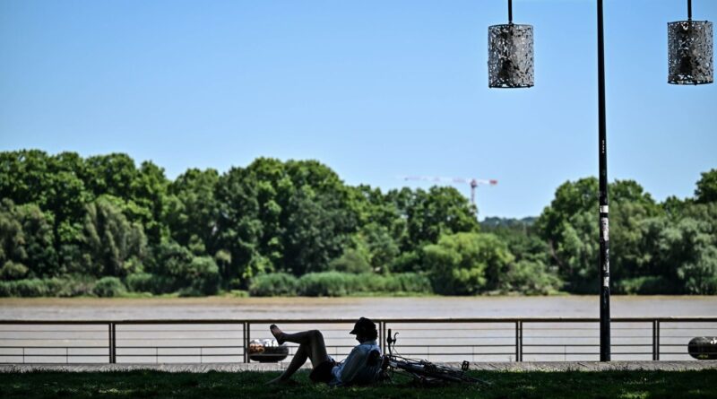 Canicule : Comparaison des épisodes de mai 1922, mai 1945 et actuel en France.