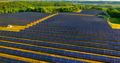 Cinq projets de centrales photovoltaïques au Conseil national des régions.