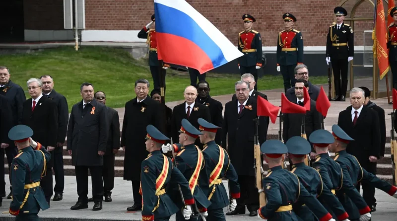Derrière les accolades de Xi Jinping et Vladimir Poutine, une diplomatie mondiale à Pékin