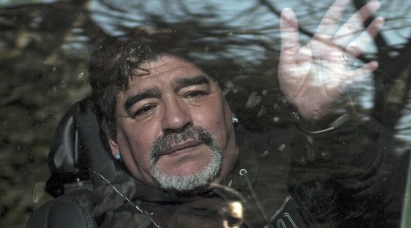 Diego Maradona était « bipolaire » et avait « un trouble narcissique », selon le psychologue.