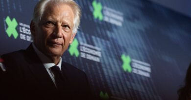 Dominique de Villepin sous enquête du parquet financier concernant des statuettes