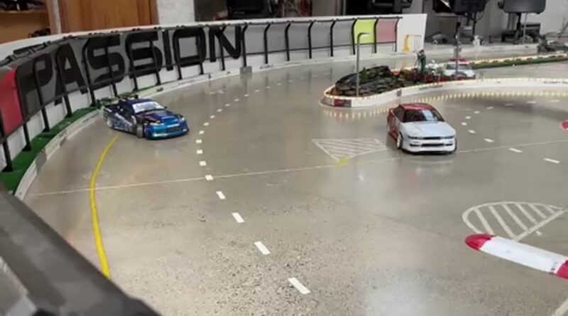 Drift radiocommandé : la glisse à Villers-Perwin sur quatre roues
