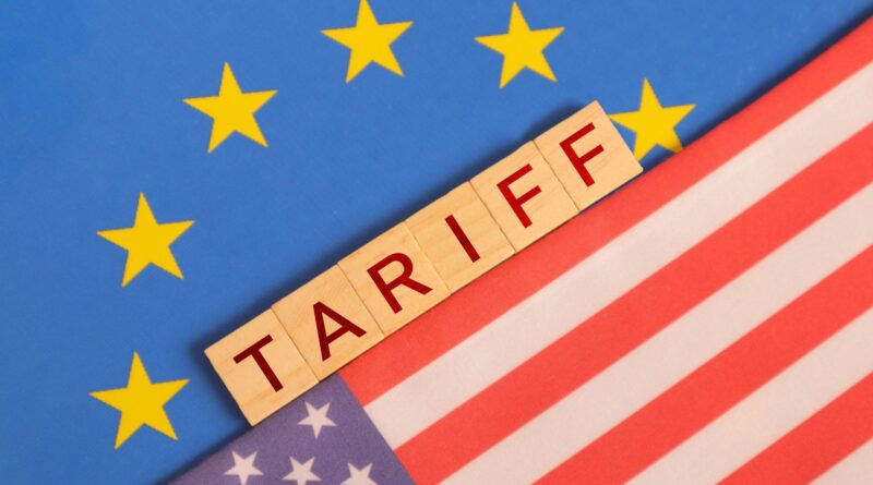 Droits de douane : l'UE conclut un accord sous pression de Donald Trump