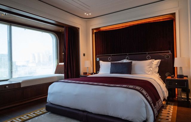 Une suite à bord du voilier « Orient Express Corinthian ».