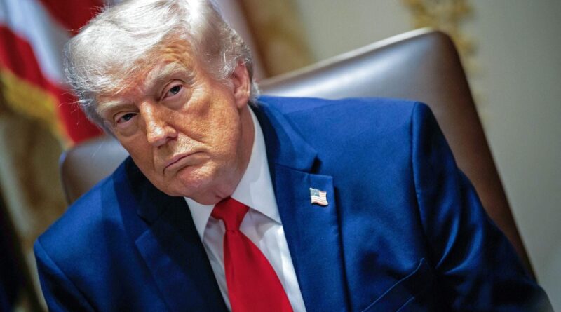 Etats-Unis : Le fonds de Trump pour indemniser ses supporters est gelé.