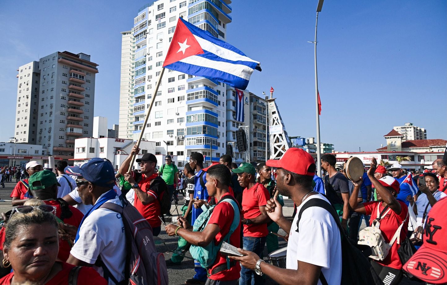 Etats-Unis : Trump accroît la pression sur Cuba, qui parle de mesures « illégales et abusives »