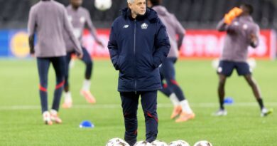 Football : fin de l'aventure entre le LOSC et Bruno Genesio