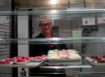 « Franchement, c’est bon » : le Crous à 1 euro menace-t-il les restos universitaires ?