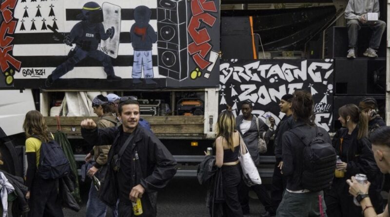 Free party : Des centaines de teufeurs s'opposent à un tournant répressif
