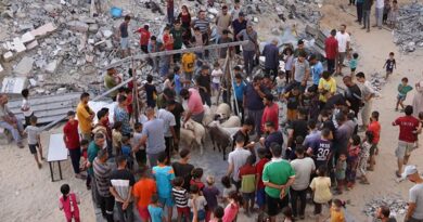 Gaza-Aïd Al Adha : des milliers de Palestiniens prient sur les décombres