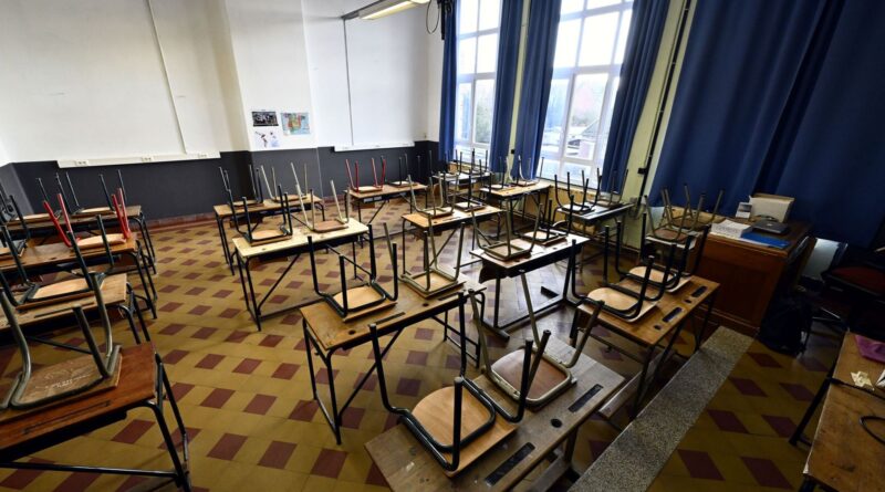 Grève des profs du 18 au 27 mai : la CSC s'oppose aux réformes, soutien du SETCa