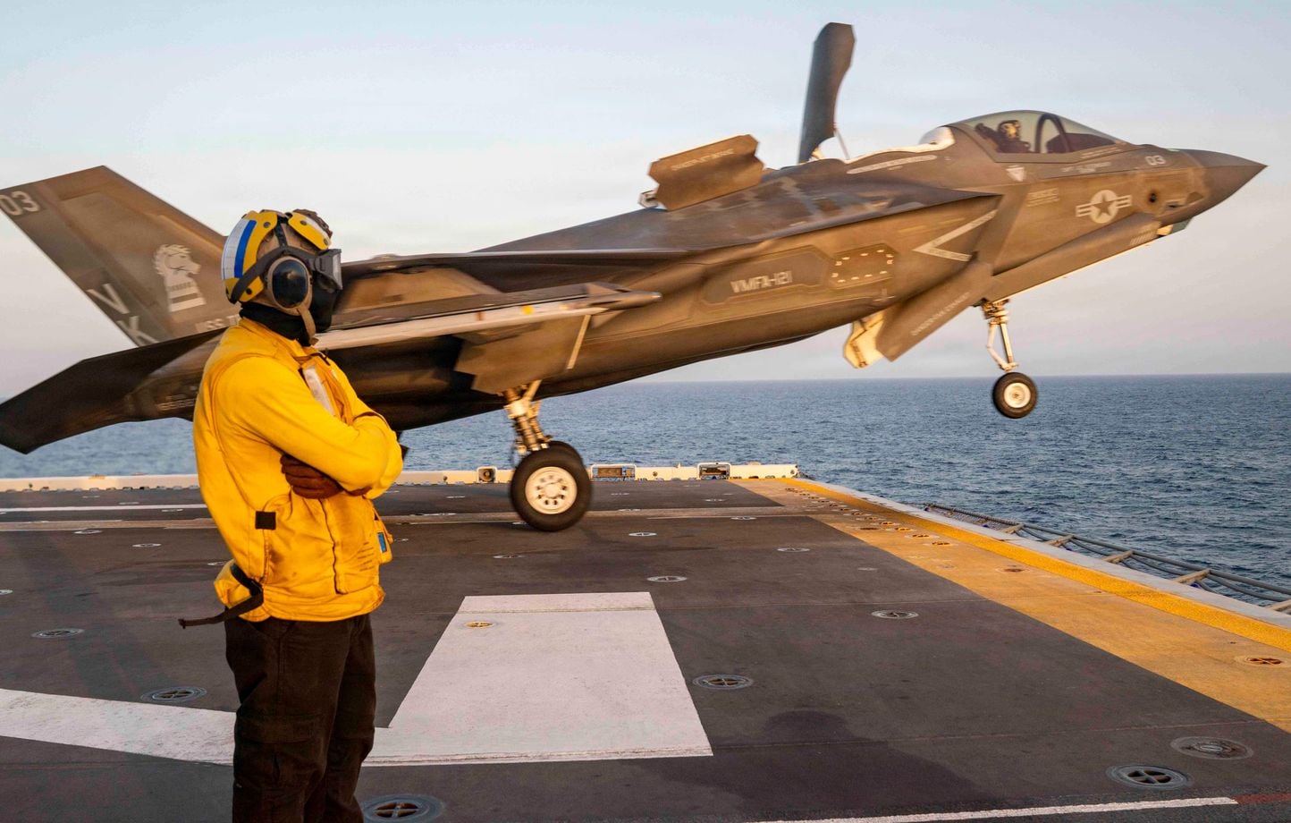 Guerre au Moyen-Orient : tensions croissantes entre Etats-Unis et Iran au détroit d'Ormuz