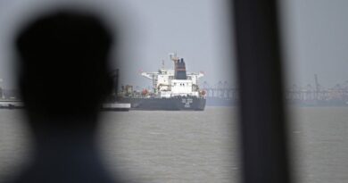 Guerre au Moyen-Orient : Trump annonce le déblocage d'Ormuz, l'Iran menace