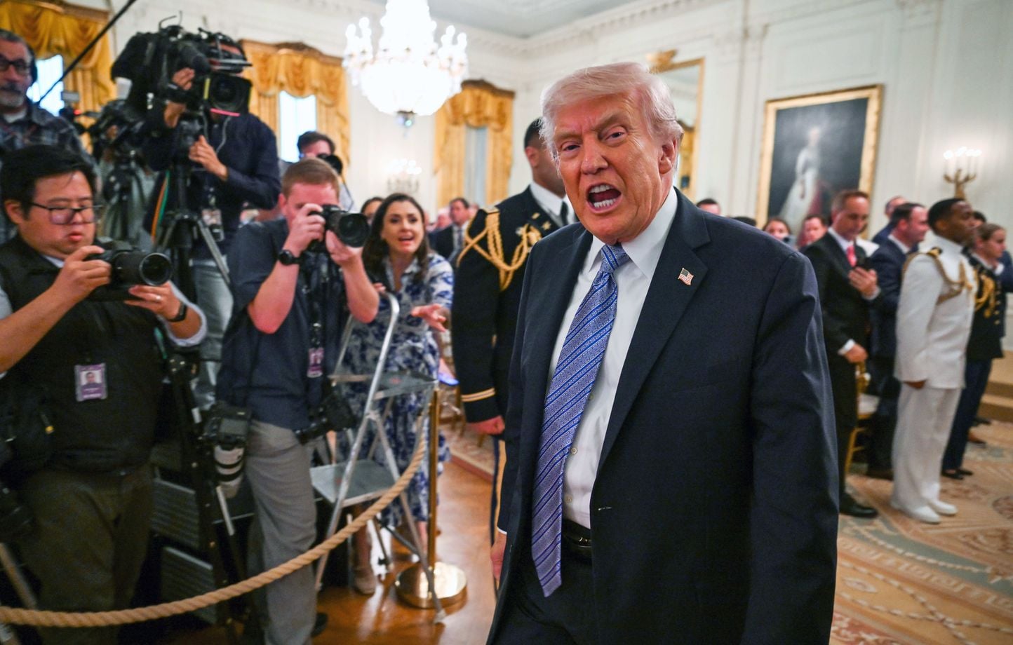 Guerre au Moyen-Orient : Trump apaisé sur Ormuz pour accord Iran