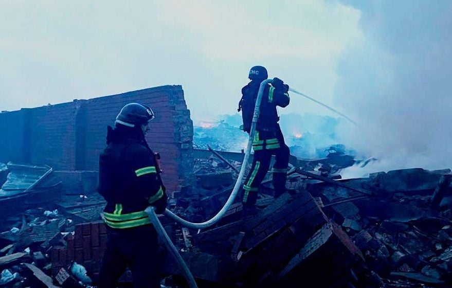 Guerre en Ukraine : Deux morts et six blessés à Dnipro