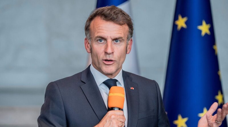 Guerre en Ukraine : Macron soutient que la Russie « ne sait pas comment terminer sa guerre »