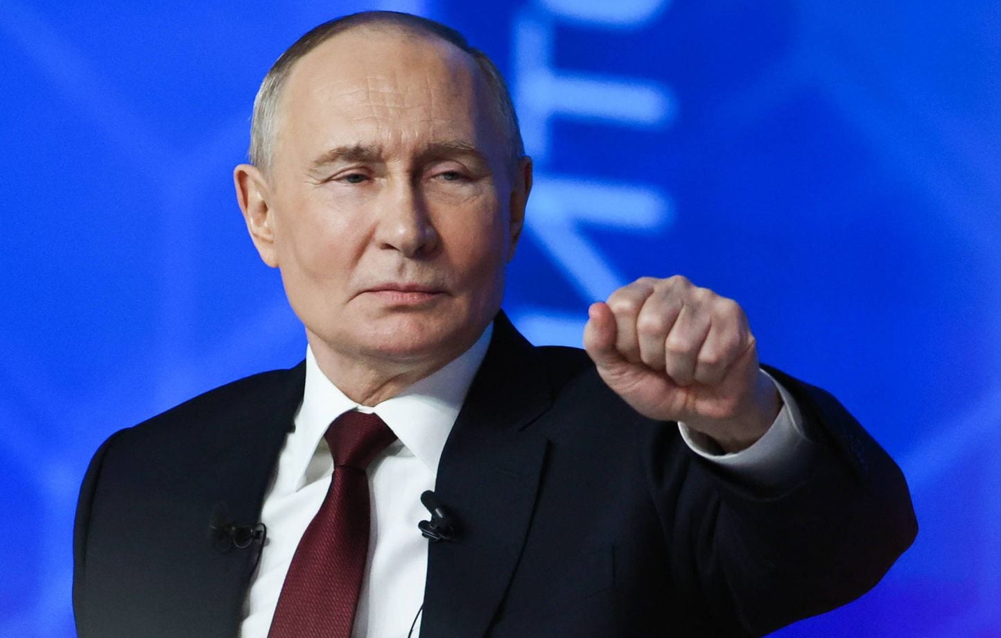 Guerre en Ukraine : Poutine invite Zelensky à le contacter pour une rencontre.