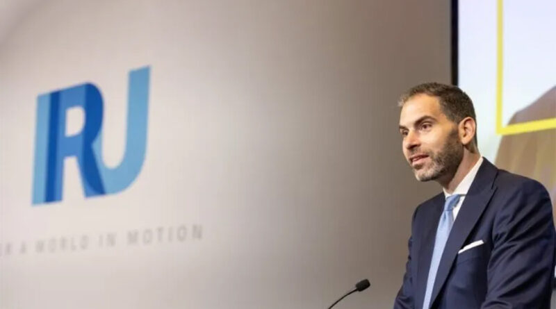 Habib Turki devient secrétaire général de l'Union internationale du transport routier.